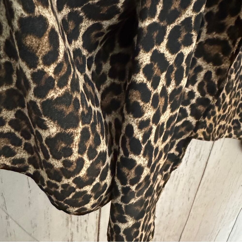 Michael Kors Women’s Animal Flowy Print Poncho Sz SM - Picture 8 of 12